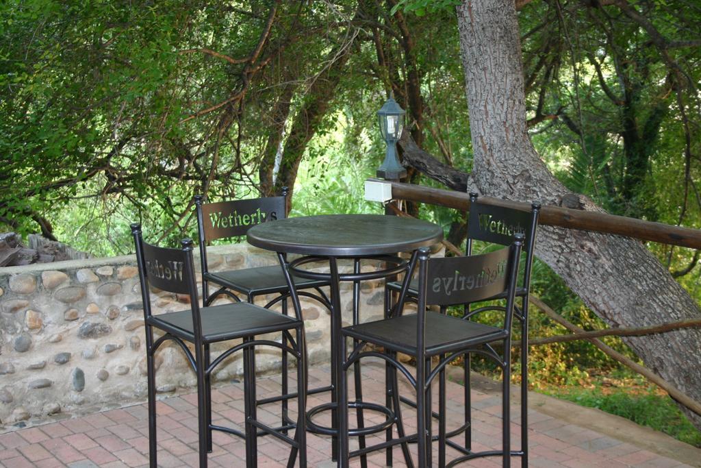 هويدزبروت River House المظهر الخارجي الصورة
