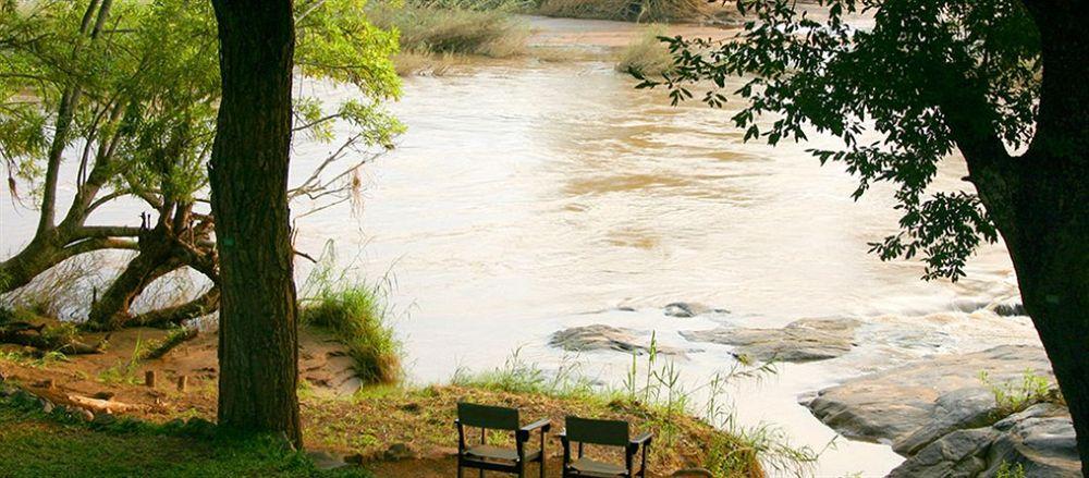 هويدزبروت River House المظهر الخارجي الصورة